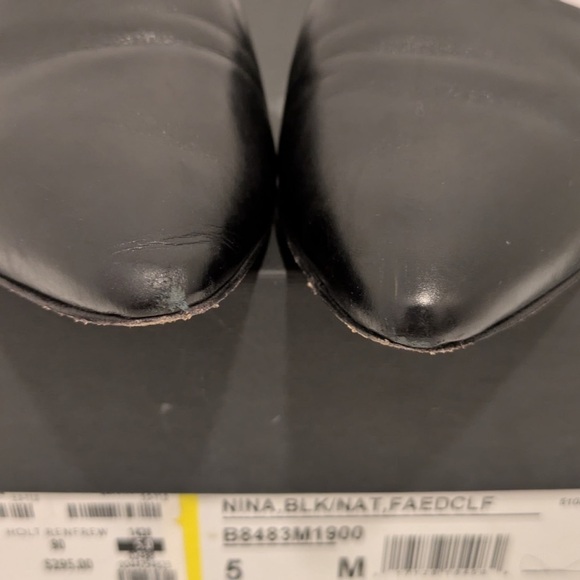 VinceNina Black Pointed Flats - Picture 3 of 3